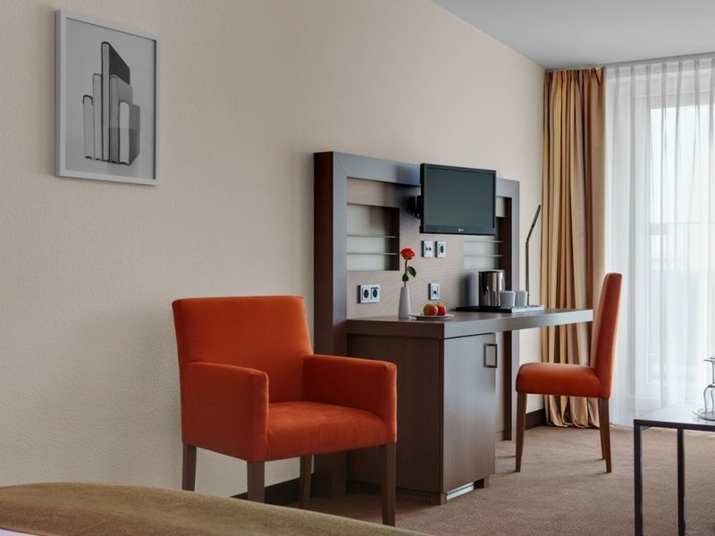 Intercityhotel Дармщат Екстериор снимка
